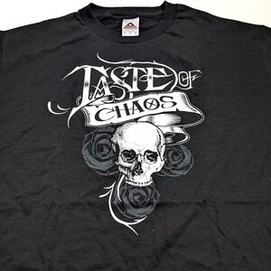 Taste Of Chaos T- Shirt Size Large New